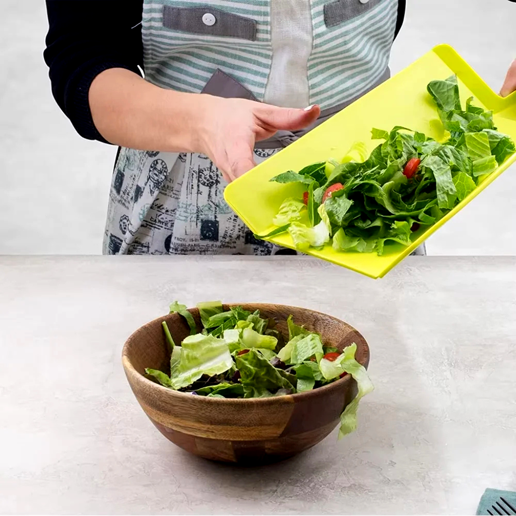 FoldEase – Faltbares ergonomisches Schneidebrett